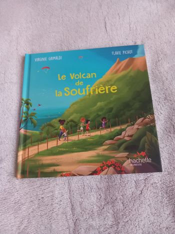 Livre "Le volcan de la Soufrière"