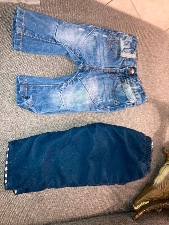 Bas taille 1 mois