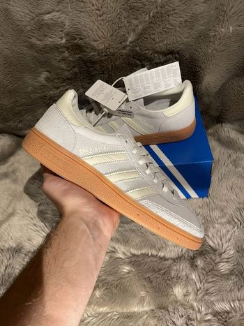 Adidas spezial cream white