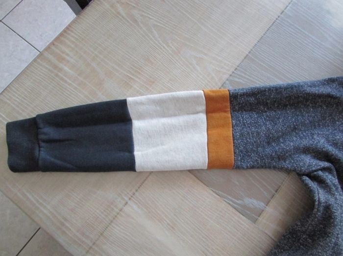 Pull à capuche Tape à l'Oeil 10 ans - photo numéro 8