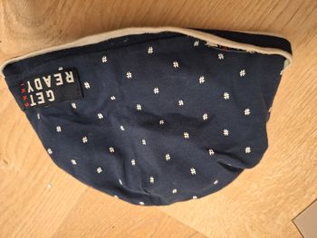 Chapeau bonnet enfant réversible IKKS