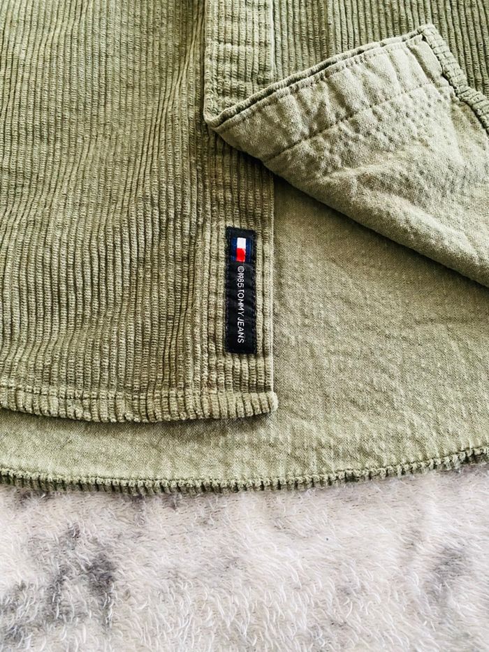 Chemise Tommy Hilfiger Velours Côtelé Kaki XS - Patch 1985 - Logo Tommy Jeans - photo numéro 3