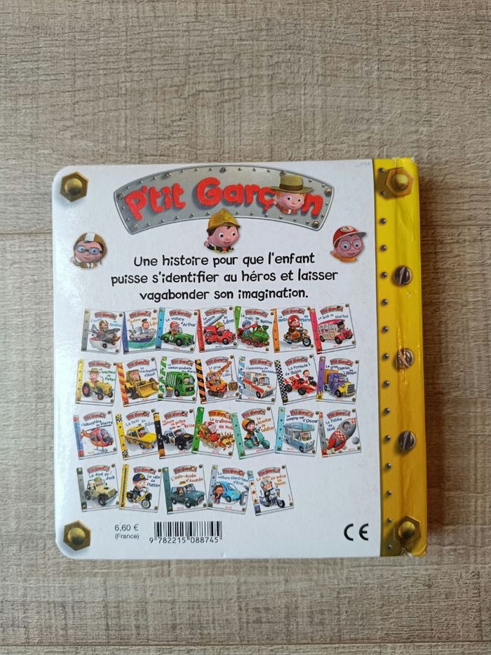 Livre p'tit garçon le tracteur de peter - photo numéro 2