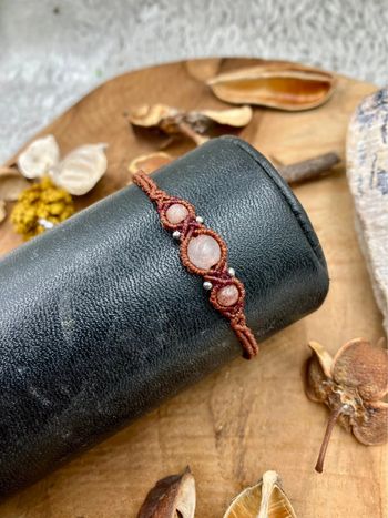 Bracelet macramé et acier inoxydable pierre Soleil et Quartz