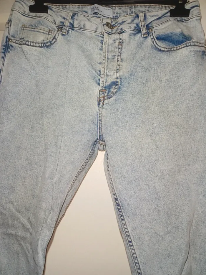 Jeans slim  Zara - photo numéro 4