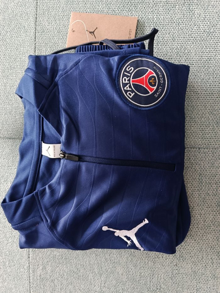 Survêtement PSG 10ans - photo numéro 2