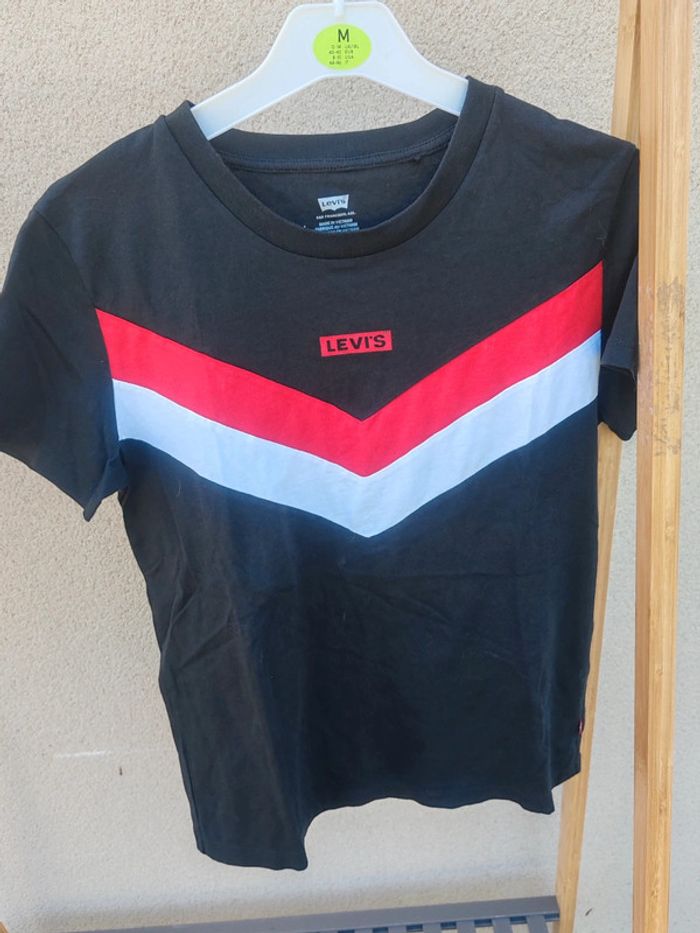 T shirt levis taille XS