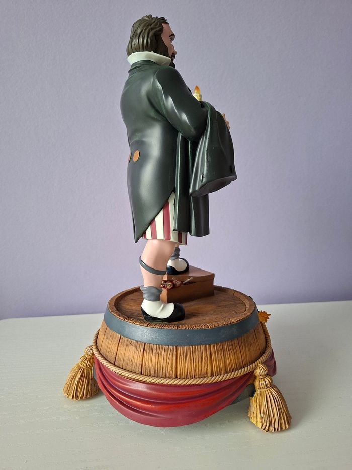 Figurine lumineuse  Disney le Gentleman à la dynamite Phantom Manor/Haunted Mansion - photo numéro 3