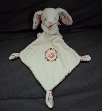 Doudou peluche Lapin blanc avec mouchoir oiseau / Fleurs - Pommette