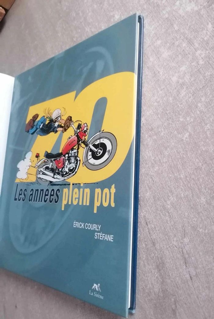 Livre de moto 70 les années plein pot Erick Courly Stefane - photo numéro 3