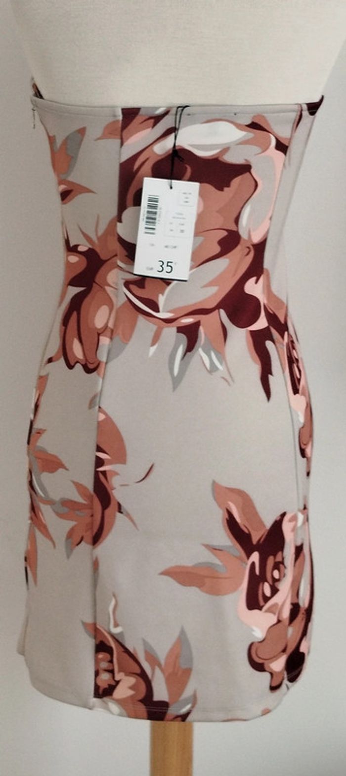 Robe bustier grise fleurie Mosquito taille 38 neuve avec étiquette - photo numéro 3