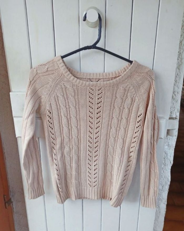 Pull beige ajouré t.34