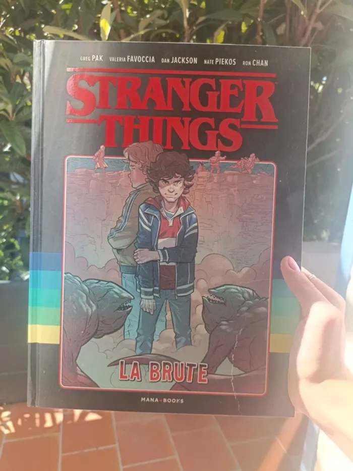 Lot de 5 bd stranger things - photo numéro 6