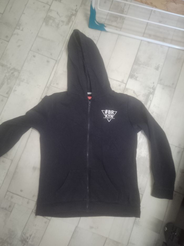 Gilet à capuche 12 ans