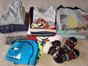 Lot pyjamas homeware garçon 6 ans