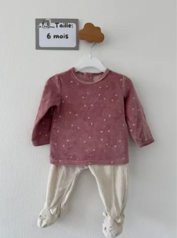 Pyjama 2 pièces - taille 6 mois 🌸