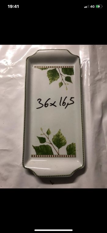 Grand plat rectangulaire