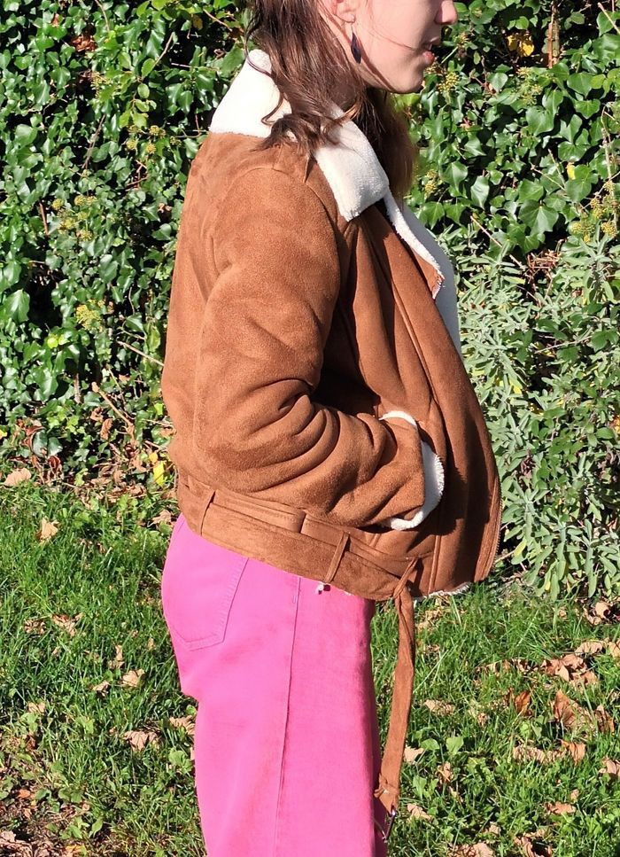 Veste en Daim Marron & Blanche Femme | Look Automne / Hiver 🍂🌾 - photo numéro 6