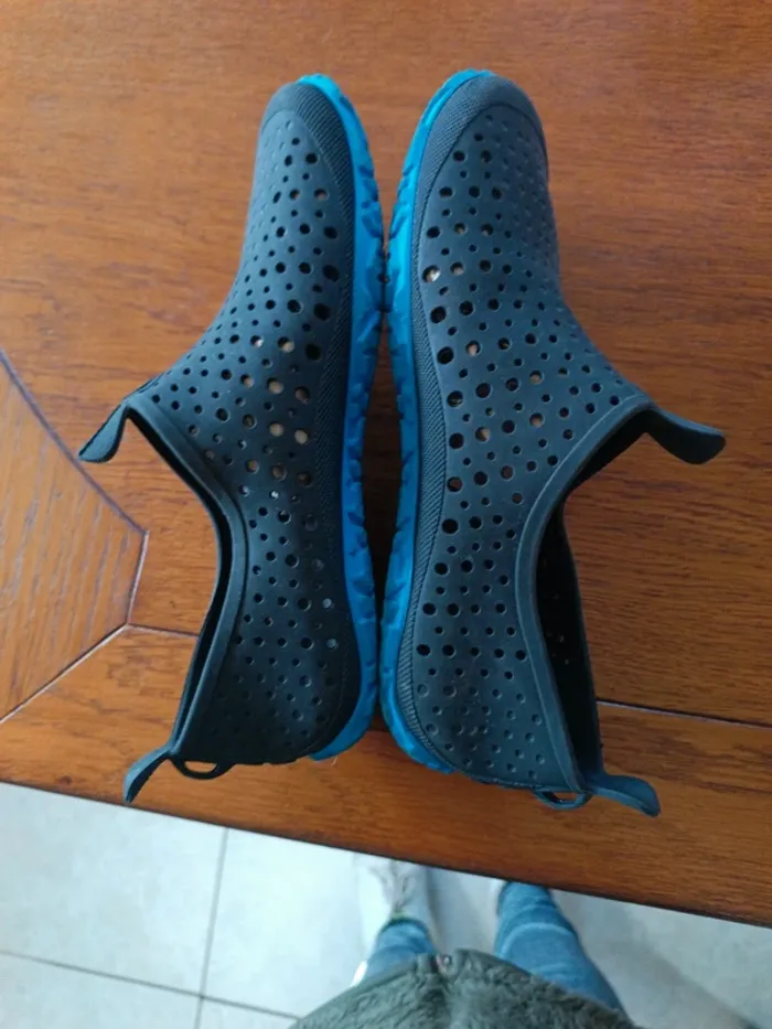 Chaussures aquatiques Decathlon 35 - photo numéro 3