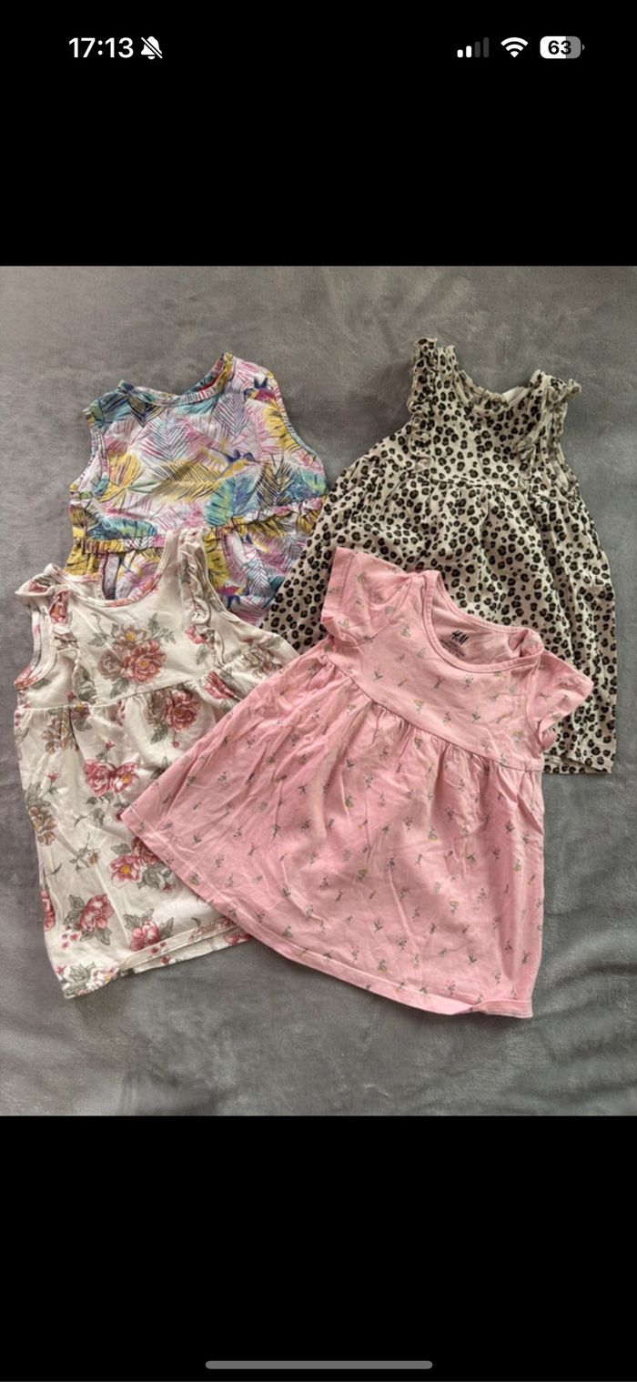 4 robes 12 mois