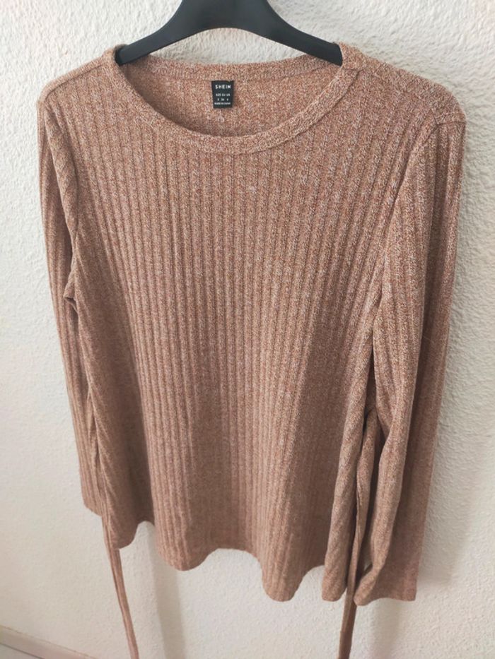 Pull beige chiné taille 38-40 comme neuf