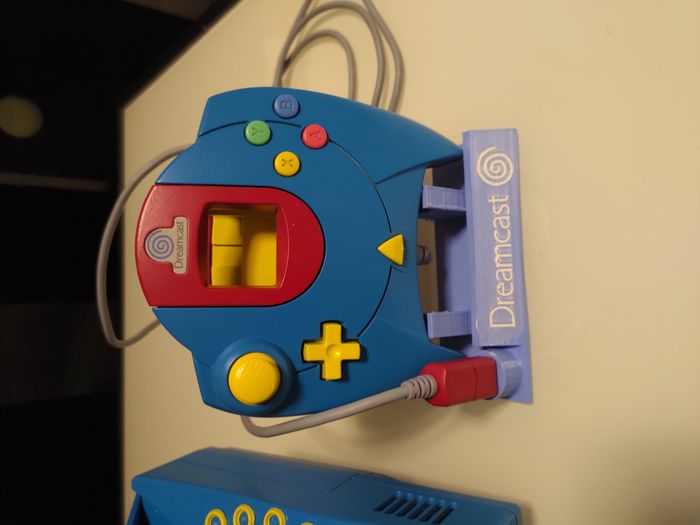 Console Sega Dreamcast custom Sonic Adventure avec manette - photo numéro 3