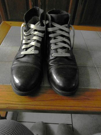 chaussures montantes