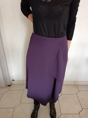 Jupe asymétrique porte feuille