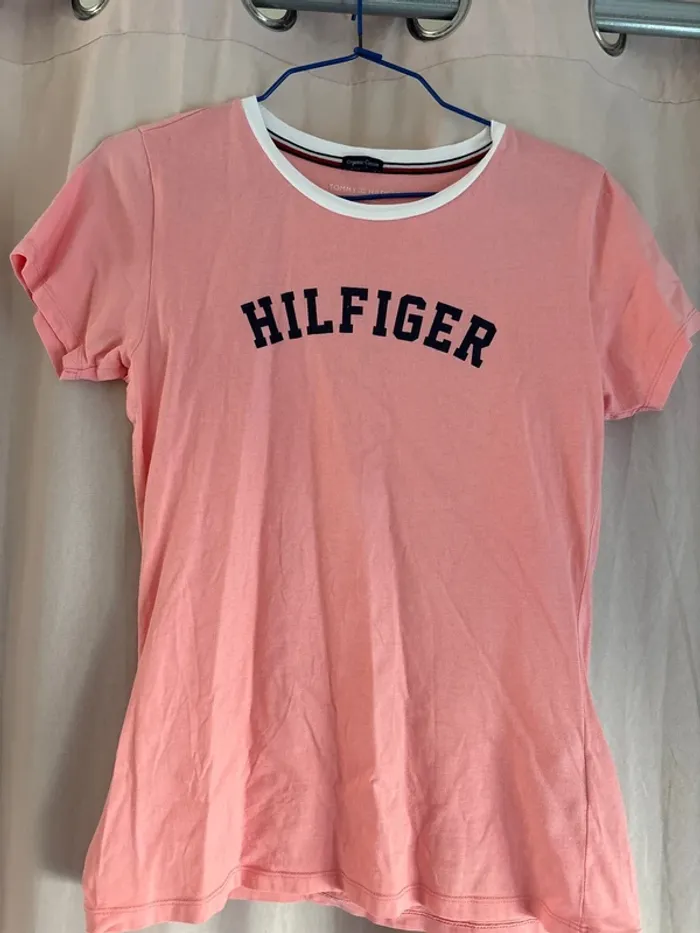 T-shirt Tommy Hilfiger 129