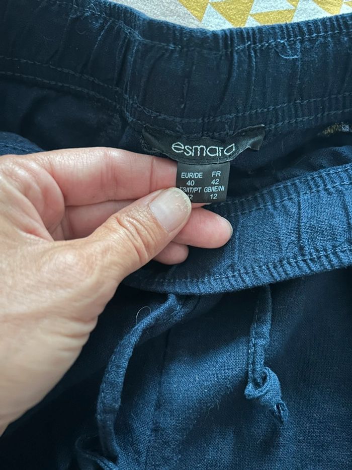 Short esmara taille 42 - photo numéro 3