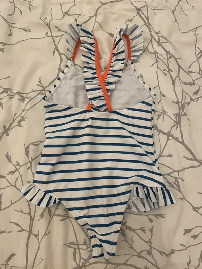Maillot de bain 1 pièce en 4 ans - photo numéro 2