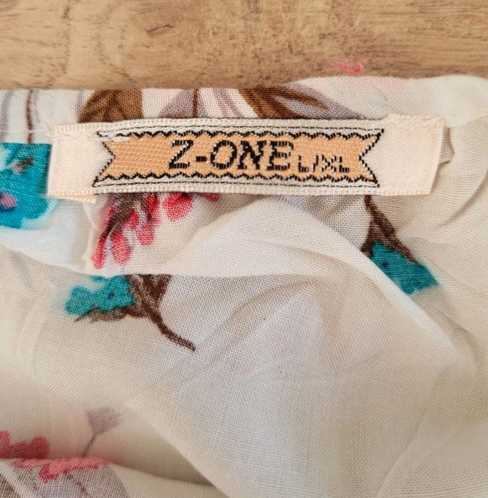 Robe d'été fleurie bleue rose beige sur fond blanc Z-One Taille L/XL ou 40 - photo numéro 7