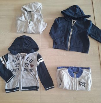Lot vestes 2 ans