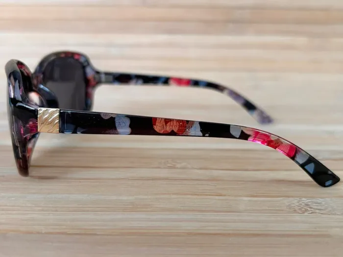 Paire de lunettes de soleil Fimilu multicolores. P*61-4 - photo numéro 5