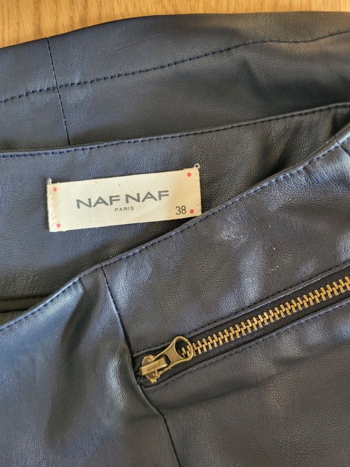 Jupe en similicuir bleu marine Naf Naf - Rock chic - photo numéro 5