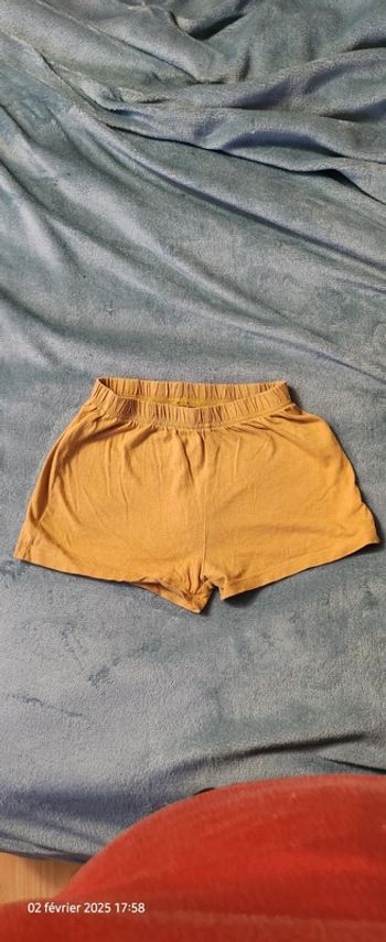 Short 8 ans