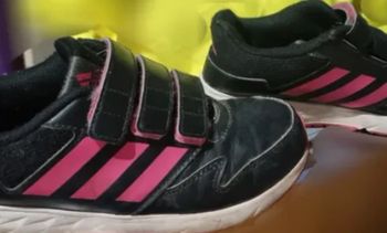 Baskets Adidas