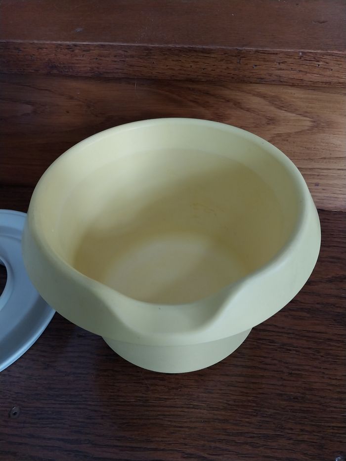 Grand bol batteur mélangeur vintage Tupperware - photo numéro 9
