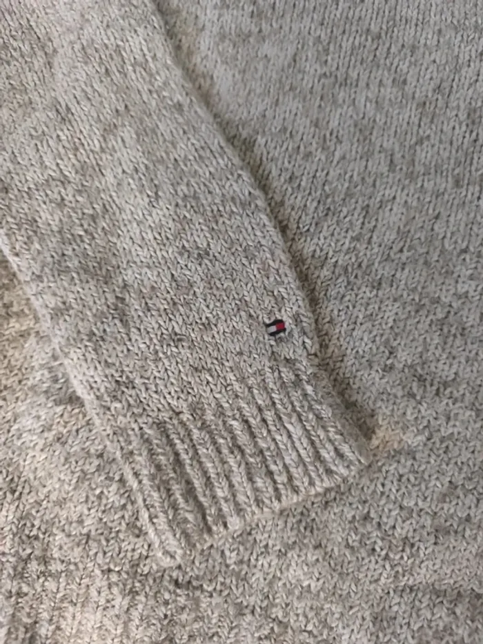 Magnifique pull femme couleur lin/crème style tricot XS Tommy Hilfiger, tâches devant - photo numéro 13