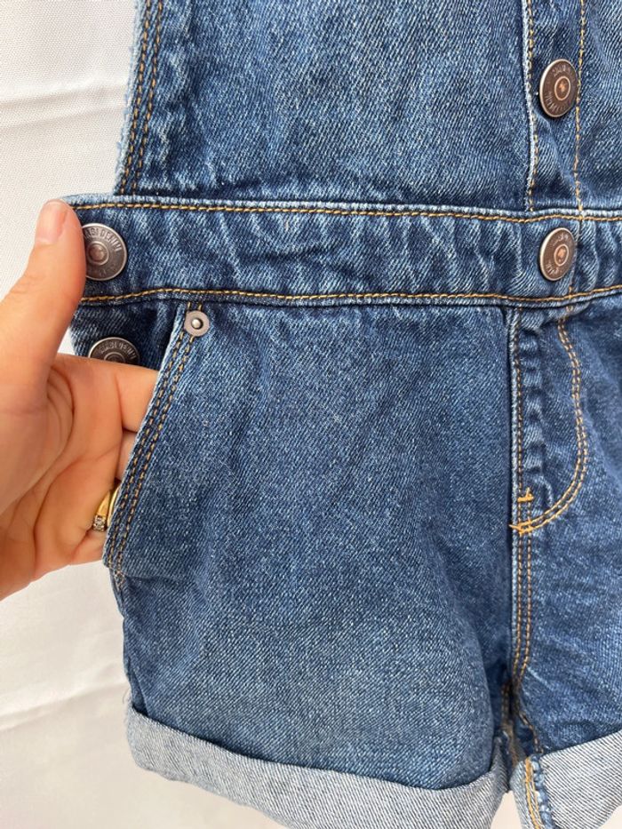 Salopette short en jean 8 ans Kiabi - photo numéro 2