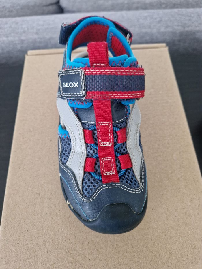 Sandales taille 27 - photo numéro 2