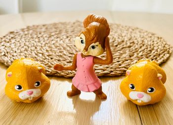 Lot figurines Alvin et les Chipmunks et Zhu Zhu Pets