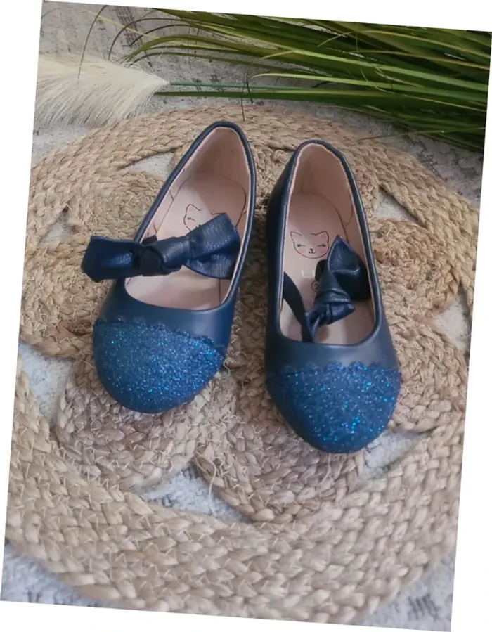 Ballerine neuve taille 29 - photo numéro 2