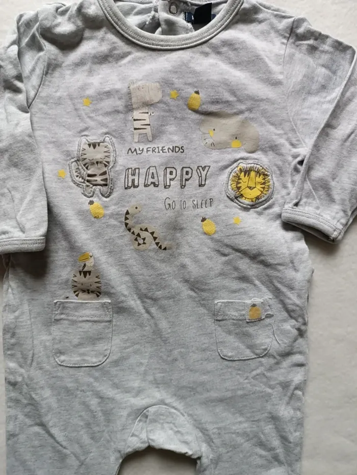 Lot pyjamas bébé garçon taille 6 mois - photo numéro 9
