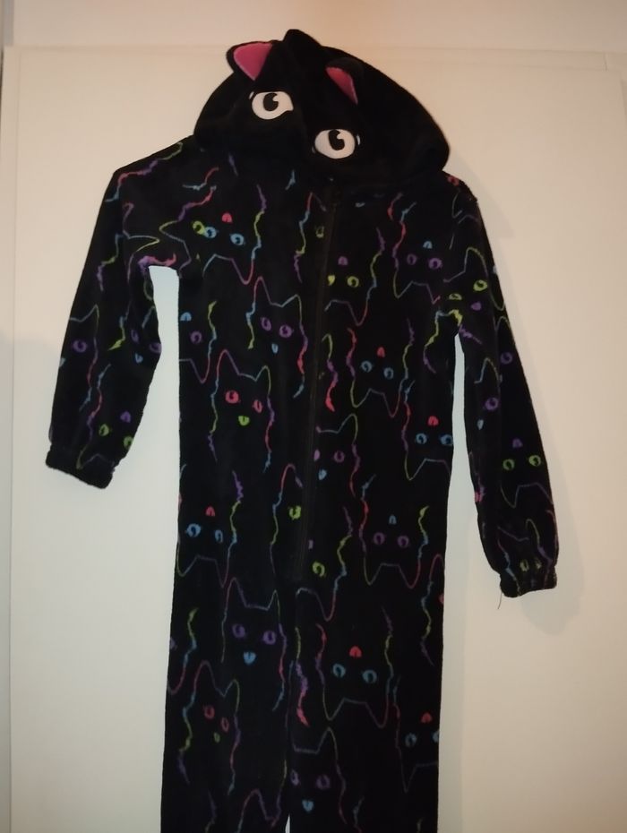 Combinaison pyjama chat taille 122/128 - photo numéro 2