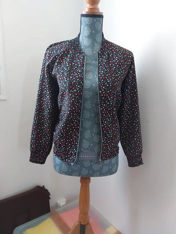 Veste fleurie 12 ans