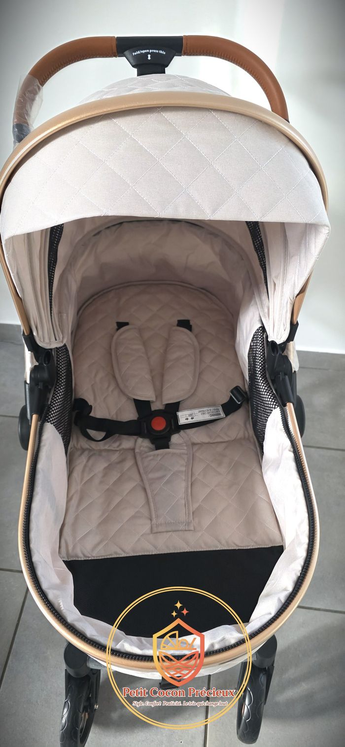 Poussette 3-en-1 Magic ZC Blanche / Neuve / Vendeuse déclarée dans la puériculture. - photo numéro 5