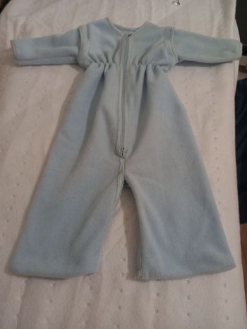 Surpyjama / turbulette qui s'adapte au siège auto