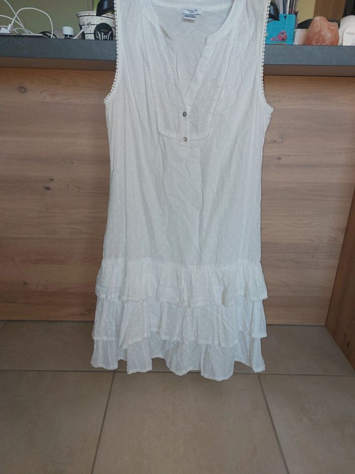 Robe blanche été - photo numéro 5
