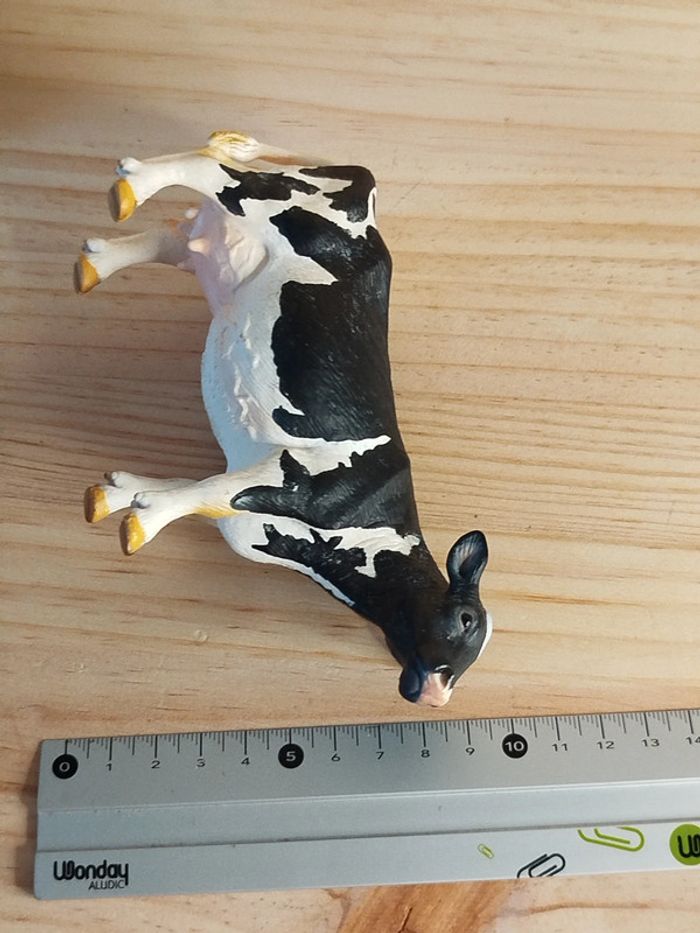 Schleich Vache noire et blanche Figurine animal de la ferme - photo numéro 5
